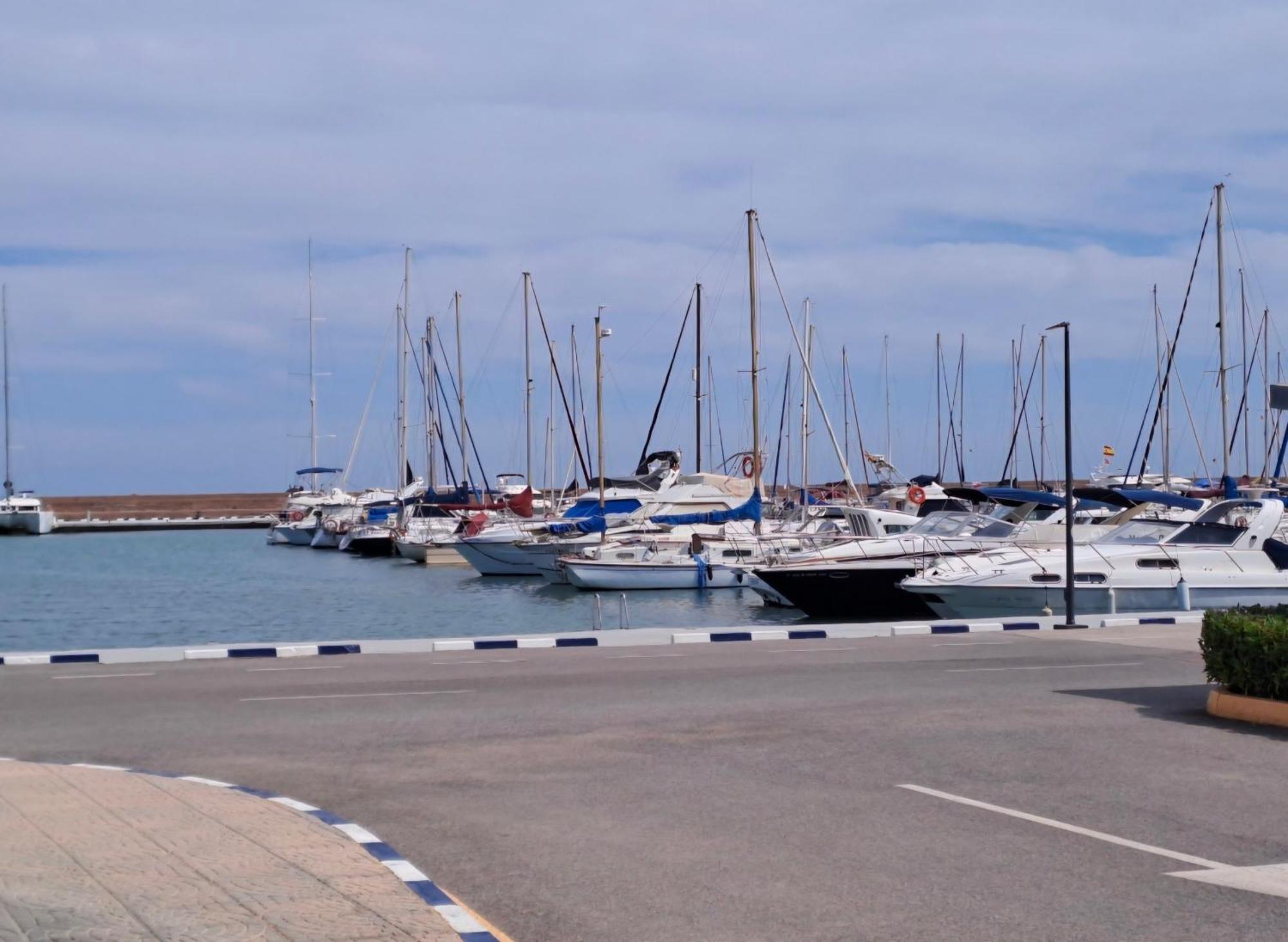 Appartamento Urban Loft Valencia Playa La Pobla de Farnals Esterno foto